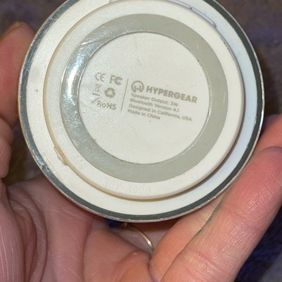 Hypergear portable Bluetooth speaker - Picture 3 of 7